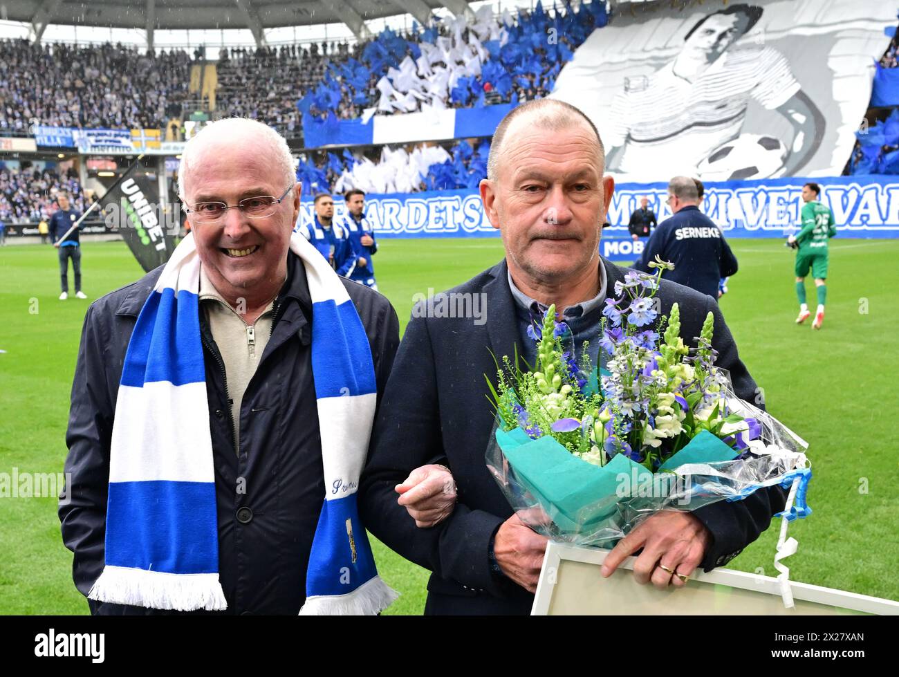Der legendäre Fußballtrainer Sven-Goran „Svennis“ Eriksson wird vor dem Fußballspiel am Samstag zwischen IFK Göteborg und IFK Norrköping in Gaml gefeiert Stockfoto
