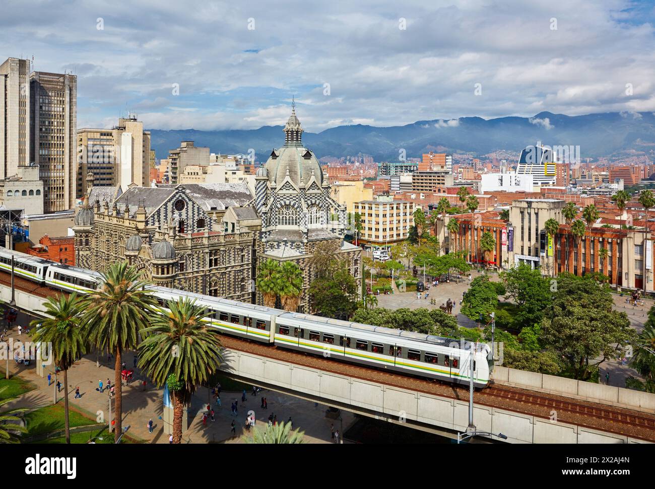 Metro, Palacio de la Cultura Rafael Uribe, Plaza Fernando Botero, Museo de Antioquia, Medellin, Antioquia, Kolumbien, Südamerika Stockfoto