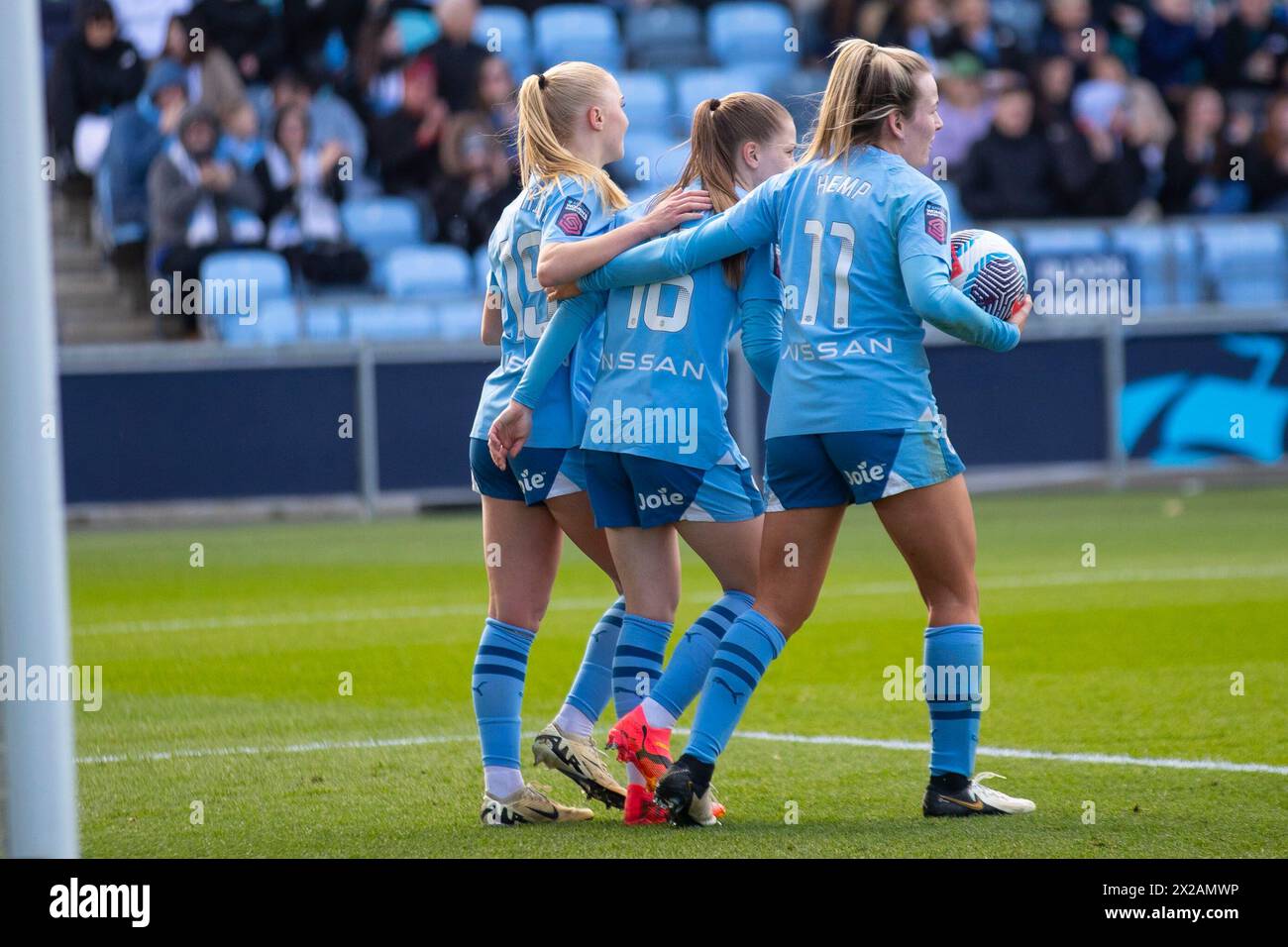 Joie Stadium, Manchester am Sonntag, den 21. April 2024. Während des Barclays FA Women's Super League Spiels zwischen Manchester City und West Ham United im Joie Stadium, Manchester am Sonntag, den 21. April 2024. (Foto: Mike Morese | MI News) Credit: MI News & Sport /Alamy Live News Stockfoto