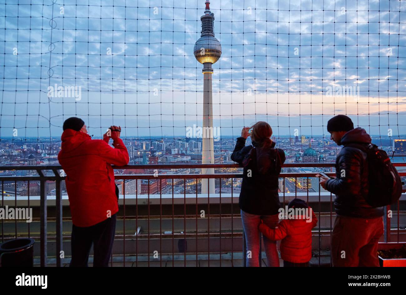 TV Turm Alexanderplatz, Berlin, Deutschland. Stockfoto