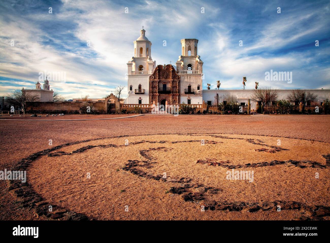 Die Kirche San Xavier del Bac Mission. Oder White Dove in der Nähe von Tucson, Arizona. Stockfoto