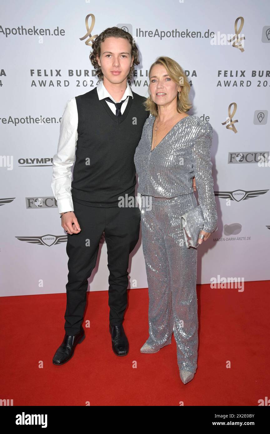 Tommy Ruland Tina Ruland Vermögen 2024 : Elisabeth Rehm Wikipedia Karriere und ...