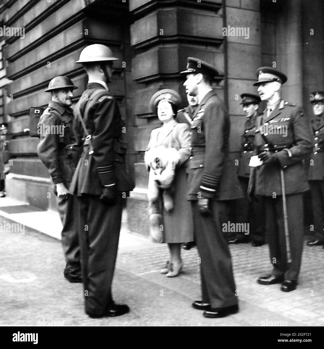 Die Royal Air Force verteidigte das Vereinigte Königreich während des Zweiten Weltkriegs, insbesondere während der Schlacht um Großbritannien. Sie erweiterte ihr Personal und ihre Ressourcen, führte strategische Bombenangriffe über Deutschland durch und leistete taktische Unterstützung über mehrere Kriegsschauplätze hinweg. Stockfoto