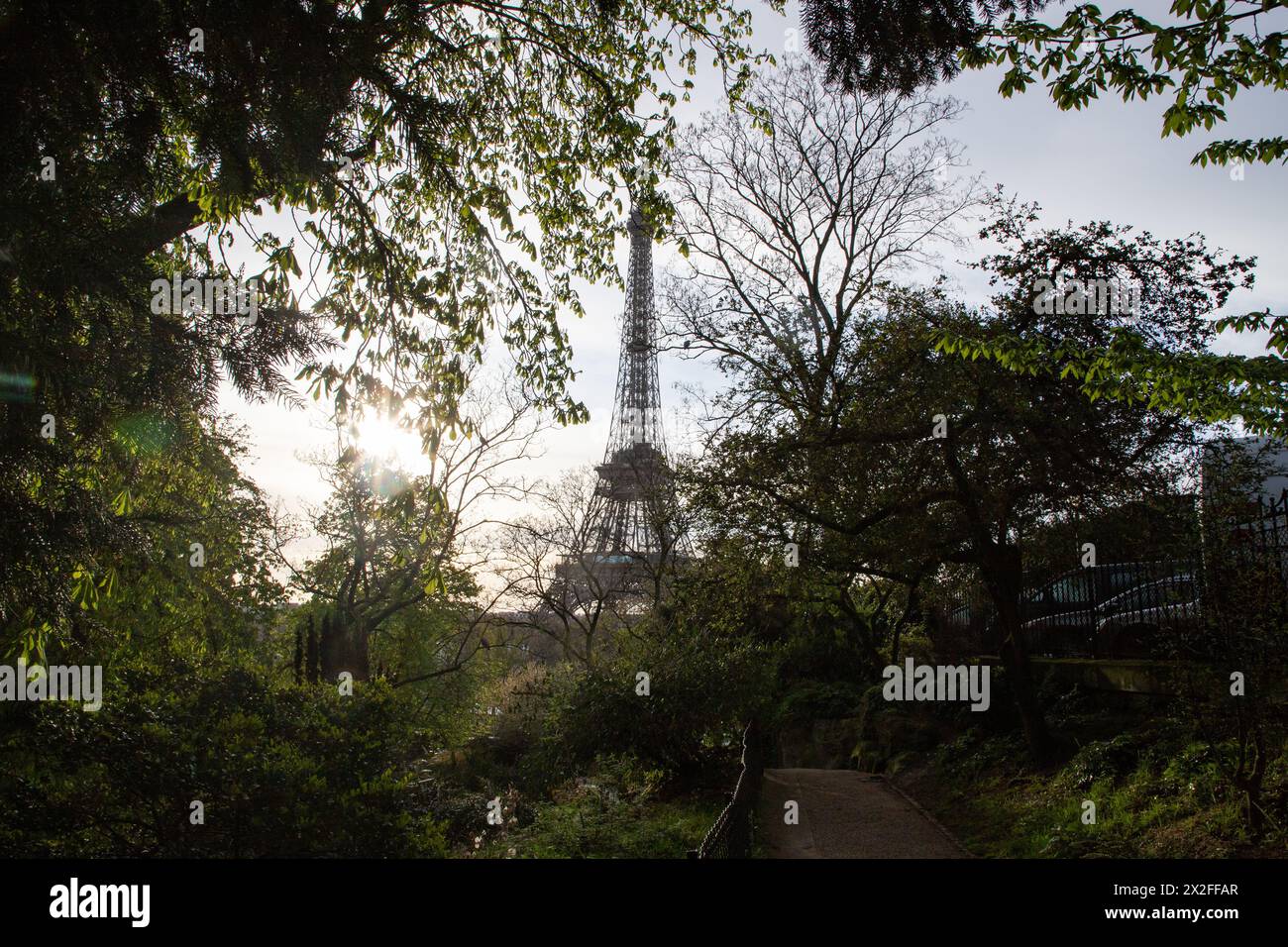 Sonnenaufgang in Paris mit dem Eiffelturm Stockfoto