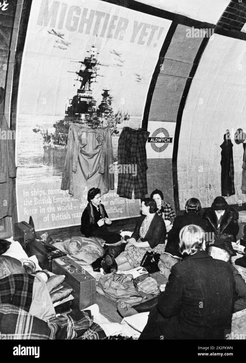 Ein offizielles Foto zeichnet ein bestimmtes Ereignis, ein bestimmtes Thema oder ein bestimmtes Personal für die Dokumentation auf und liefert eine historische visuelle Aufzeichnung. Stockfoto