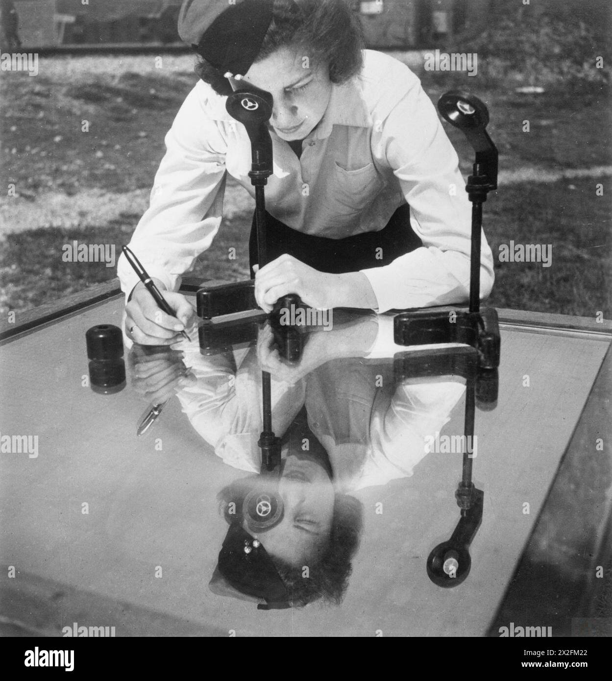 Ein Schwarzweißfoto dokumentiert Szenen oder Motive ohne Farbe für visuelle Aufzeichnungen. Stockfoto