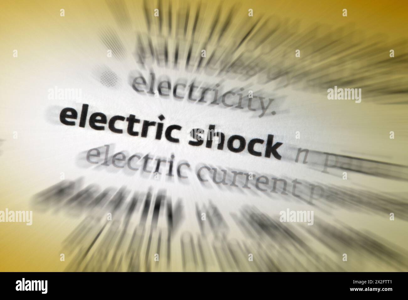 Ein Stromschlag tritt bei Kontakt mit einer beliebigen Stromquelle auf, die einen ausreichenden Strom durch die Haut, Muskeln oder Haare verursacht. In der Regel wird der verwendet Stockfoto Ein Stromschlag tritt bei Kontakt mit einer beliebigen Stromquelle auf, die einen ausreichenden Strom durch die Haut, Muskeln oder Haare verursacht. In der Regel wird der verwendet Stockfoto