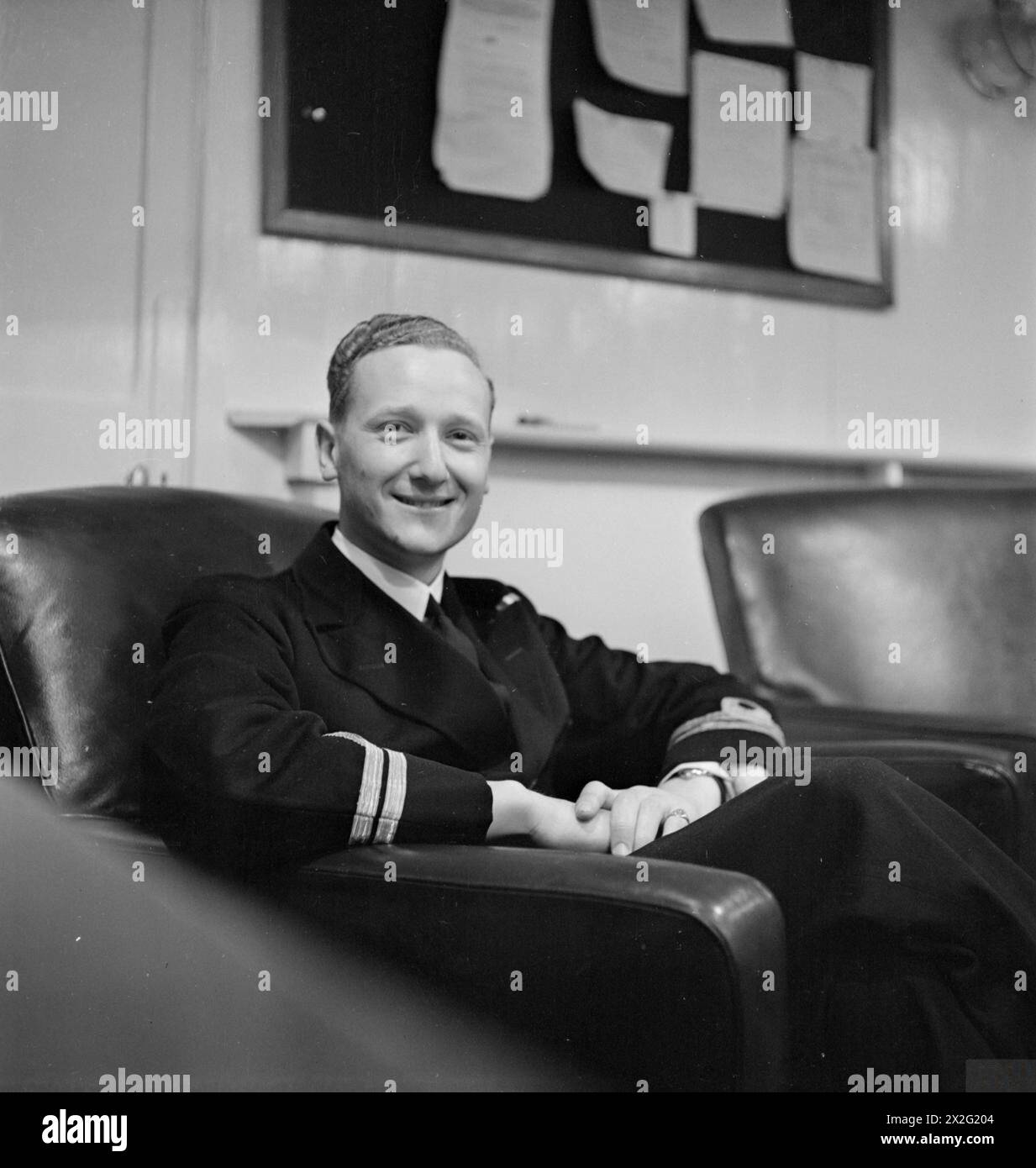 Lieutenant R. Banner Martin, DSC, RN, ist Kommandant des HM-U-Bootes Viking. Stockfoto