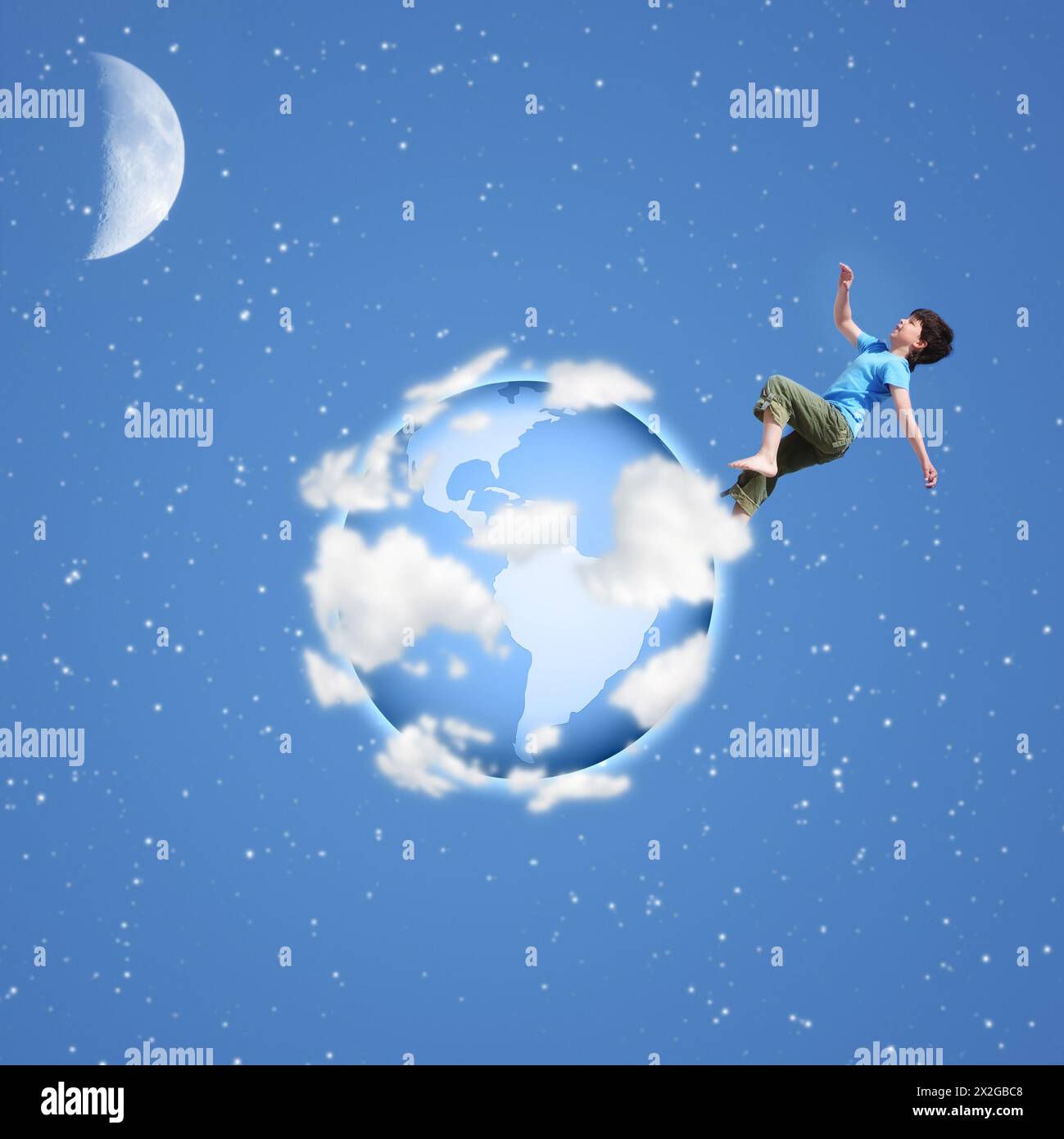 Junge läuft auf Globe Collage Stockfoto