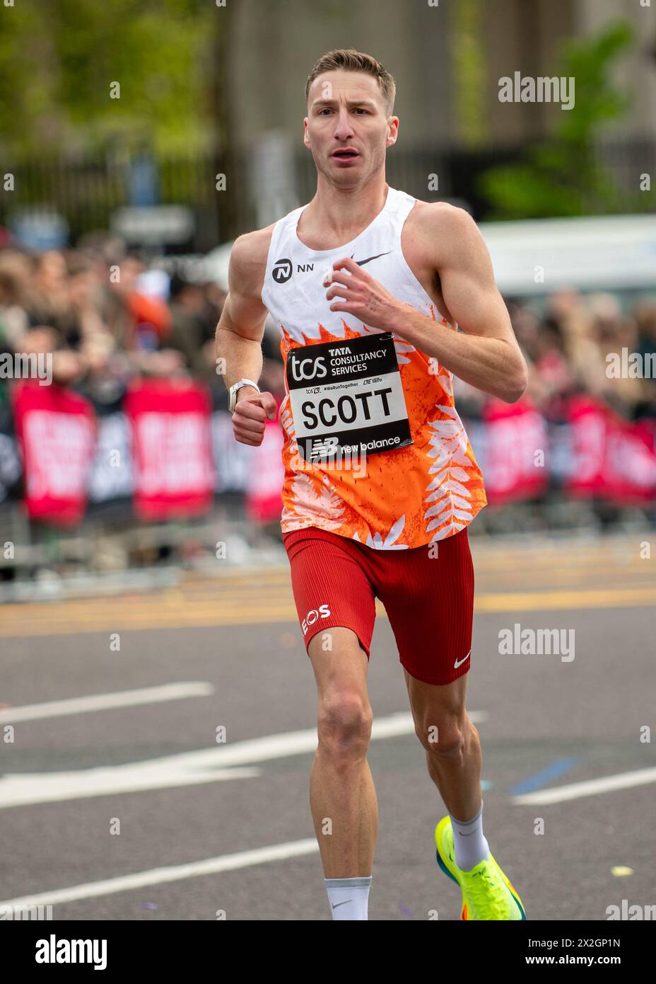 London, Großbritannien. April 2024. April 2024, London, Großbritannien. Veranstaltung: London Marathon 2024. Bildunterschrift: Scott Bild: Mark Dunn / Alamy Live News Credit: Mark Dunn Photography/Alamy Live News Stockfoto