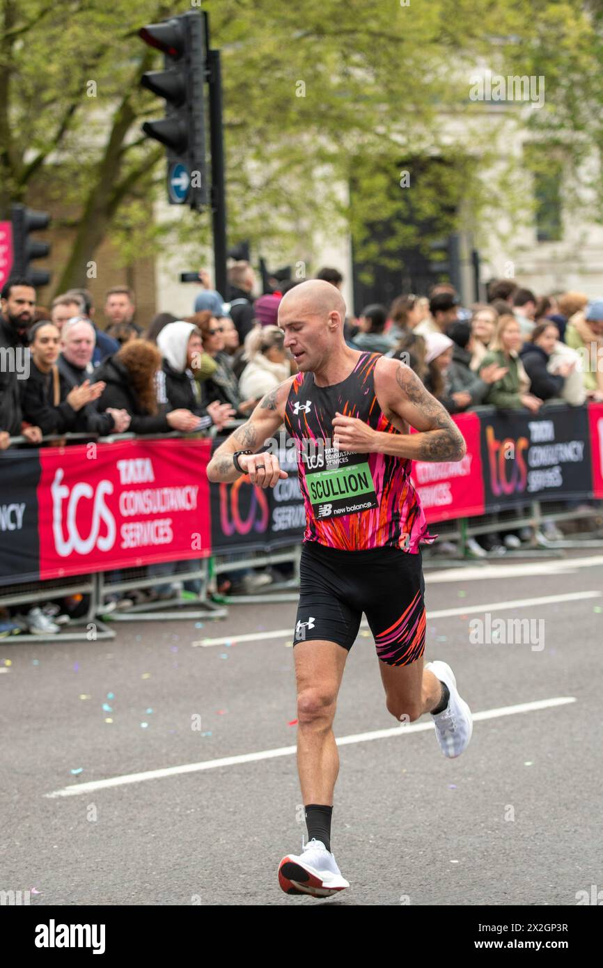 London, Großbritannien. April 2024. April 2024, London, Großbritannien. Veranstaltung: London Marathon 2024. Bildunterschrift: Scolultion Picture: Mark Dunn / Alamy Live News Credit: Mark Dunn Photography/Alamy Live News Stockfoto