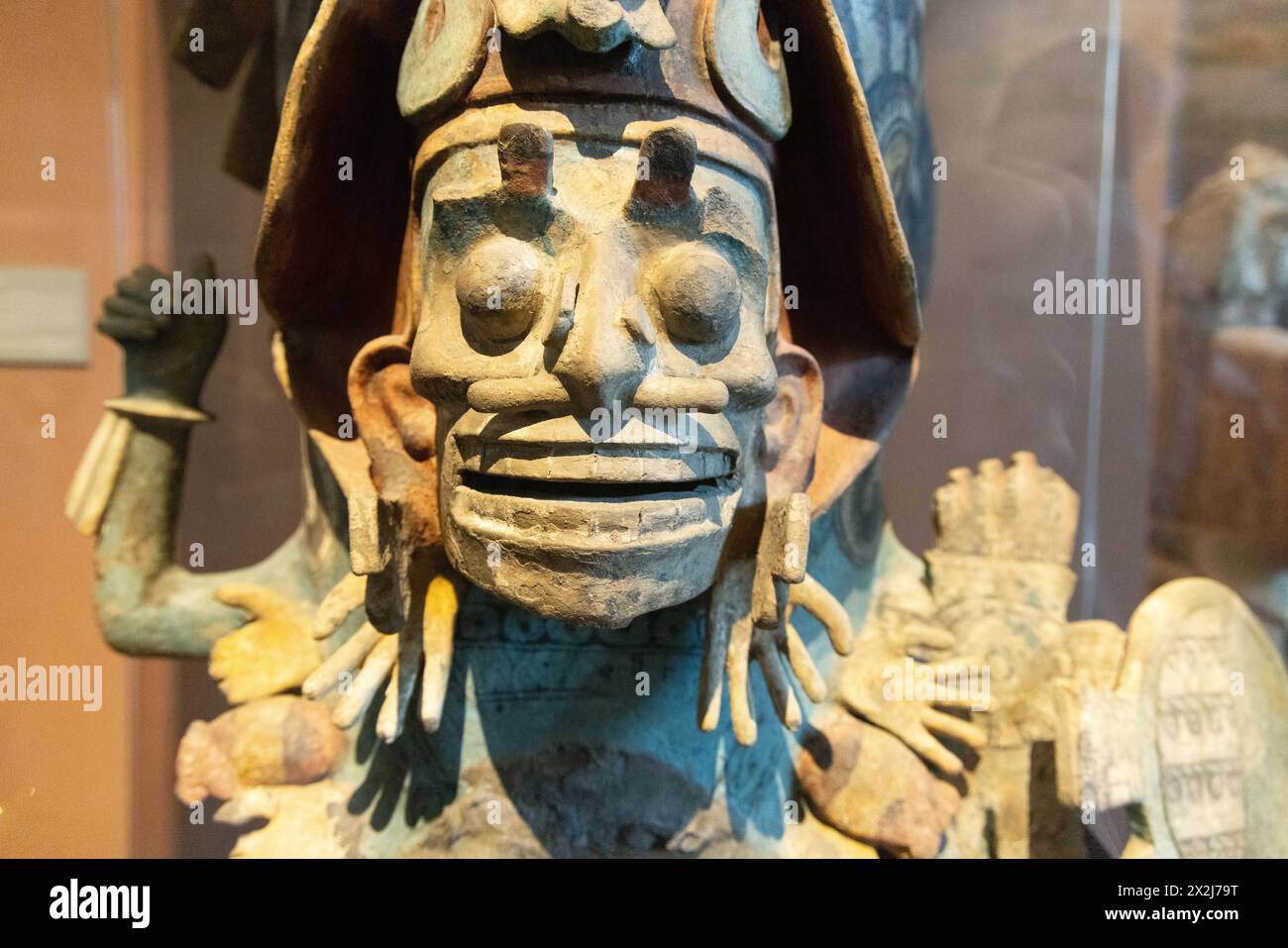 Aztekischer Krieger; Bild eines toten aztekischen Soldaten, präkolumbische Kultur und Kunst; mesoamerika, Nationalmuseum für Anthropologie, Mexiko Stockfoto