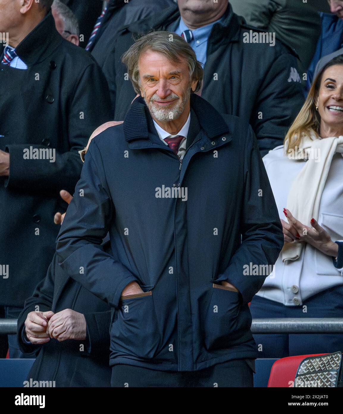 London, Großbritannien. April 2024 - Manchester United gegen Coventry City - Halbfinale des FA Cup - Wembley. Sir Jim Ratcliffe, Miteigentümer von Manchester United. Bildnachweis: Mark Pain / Alamy Live News Stockfoto