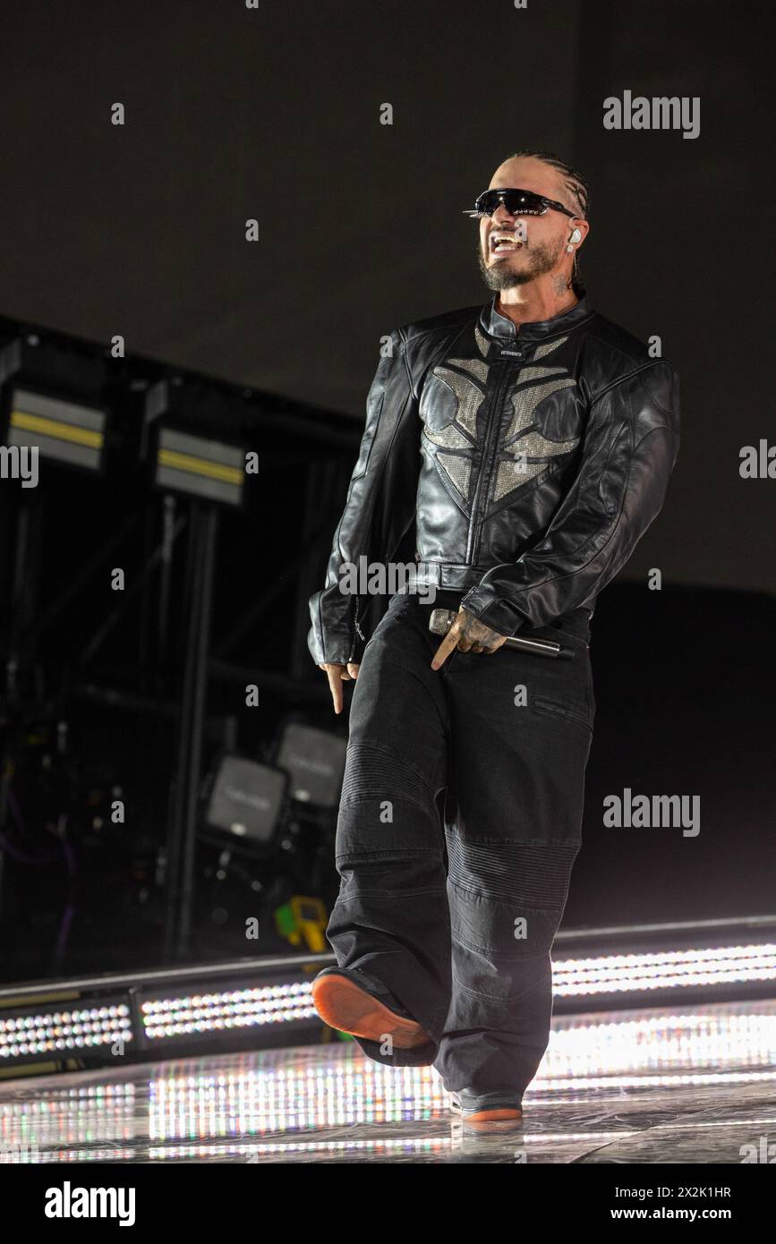 Indio, USA. April 2024. J Balvin während des Coachella Music Festivals im Empire Polo Club am 21. April 2023 in Indio, Kalifornien (Foto: Daniel DeSlover/SIPA USA) Credit: SIPA USA/Alamy Live News Stockfoto