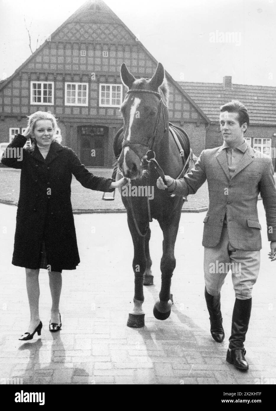 Schockemoehle, Alwin, * 29.5,1937, deutscher Jump Jockey, mit Frau Gabriele Wilshaus, Grinders, ADDITIONAL-RIGHTS-CLEARANCE-INFO-NOT-AVAILABLE Stockfoto