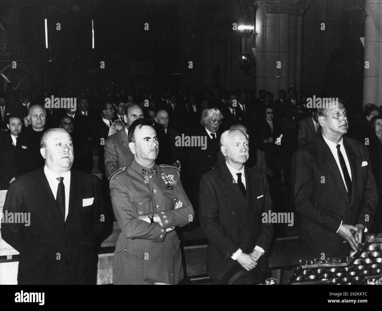 Skorzeny, Otto, 12.6.1908 - 6,7.1975, österreichischer SS-Offizier und Waffenhändler (rechts), mit Ramon serrano Pepper Sun, NUR FÜR REDAKTIONELLE VERWENDUNG Stockfoto