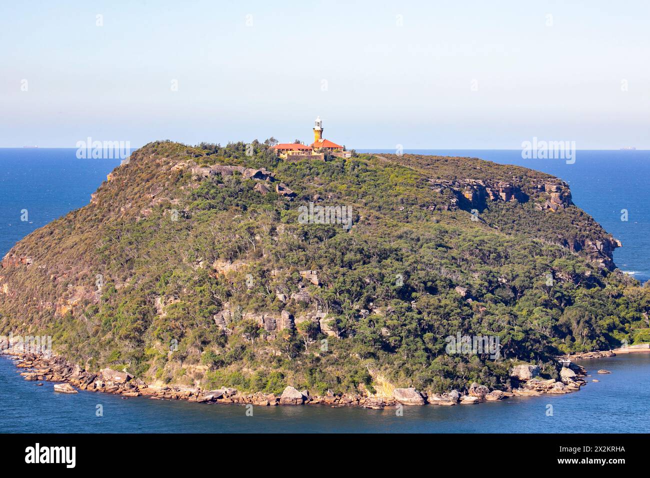 Der Leuchtturm Barrenjoey befindet sich auf der Landzunge Barrenjoey, Palm Beach in Sydney und im Nationalpark Ku-Ring -gai Chase, NSW, Australien Stockfoto