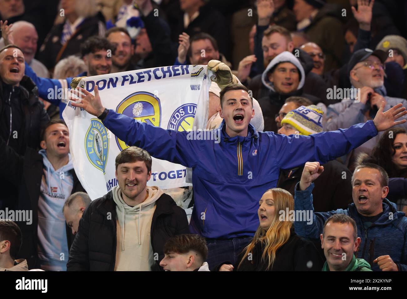 Middlesbrough, Großbritannien. April 2024. Fans von Leeds United während des Sky Bet Championship Matches im Riverside Stadium, Middlesbrough. Der Bildnachweis sollte lauten: Nigel Roddis/Sportimage Credit: Sportimage Ltd/Alamy Live News Stockfoto