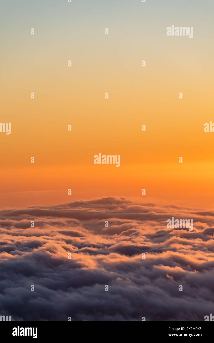 Coucher de soleil sur l'Ile de la Réunion Stockfoto
