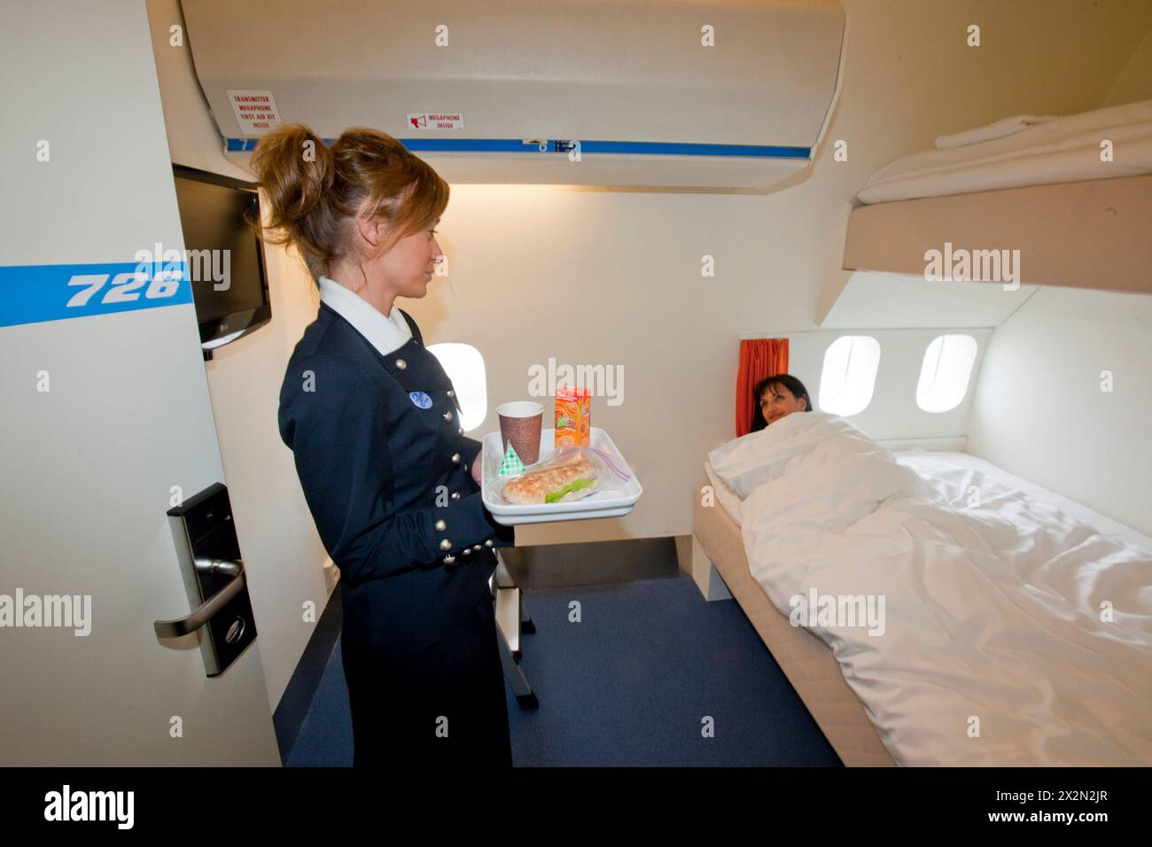 JUMBO-HOTEL IN EINER STILLGELEGTEN BOEING 747 IN STOCKHOLM Stockfoto