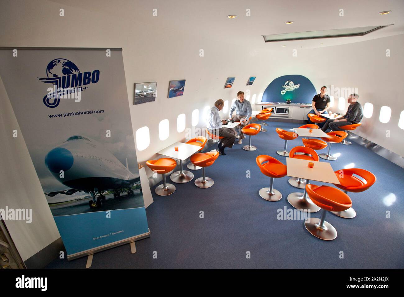 JUMBO-HOTEL IN EINER STILLGELEGTEN BOEING 747 IN STOCKHOLM Stockfoto