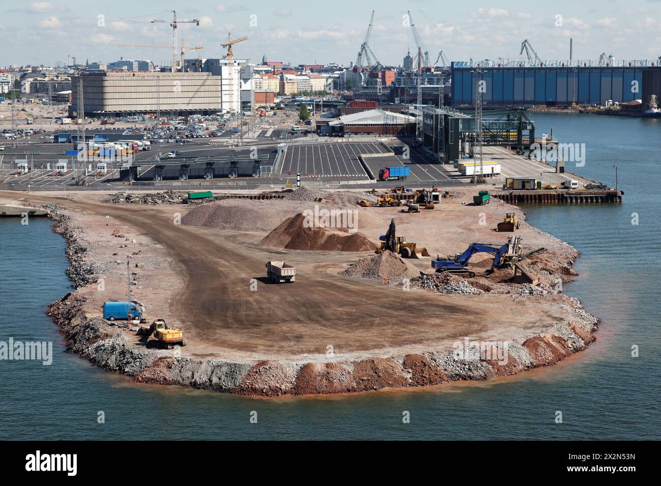 Bauarbeiten im Seehafen von Helsinki. Stockfoto