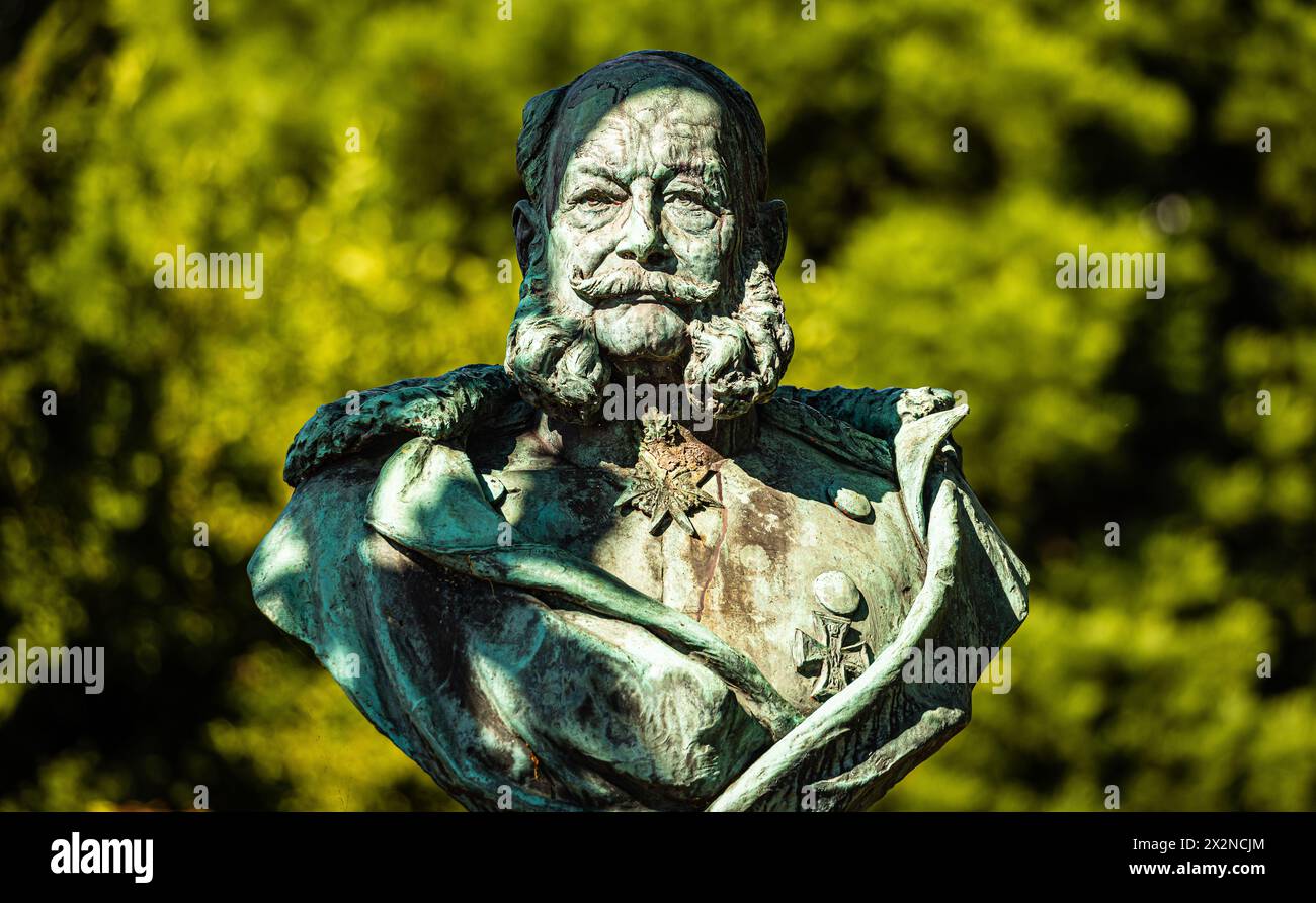 Der Künstler Bruno Diamant (1867-1942) hat das Kaiser-Wihelm-Denkmal, welches sei 1912 im Stadtgarten von Friedrichshafen steht, entworfen. Änderungsantrag 03.07.1 Stockfoto