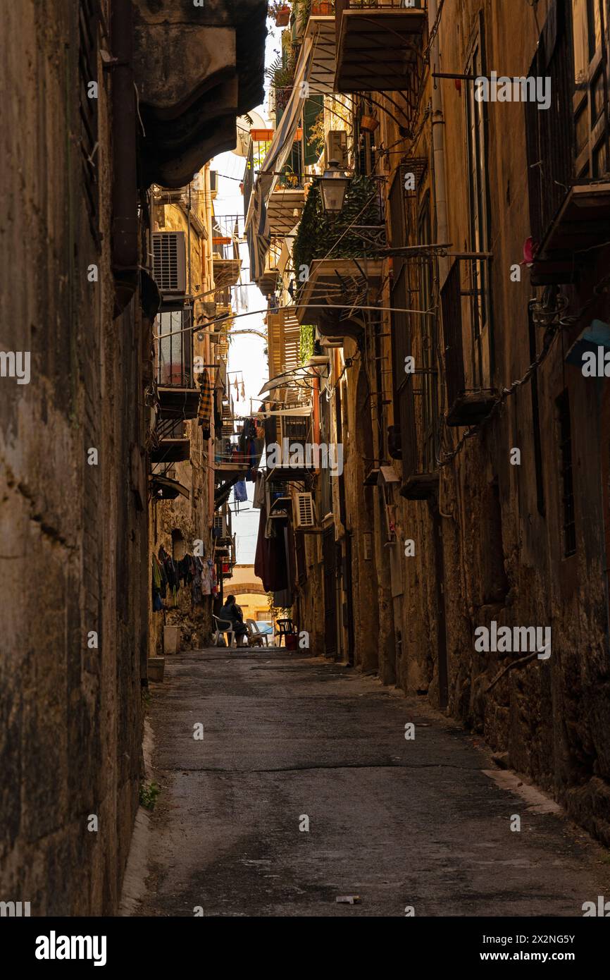 Schmale Gasse in Palermo auf Sizilien Stockfoto