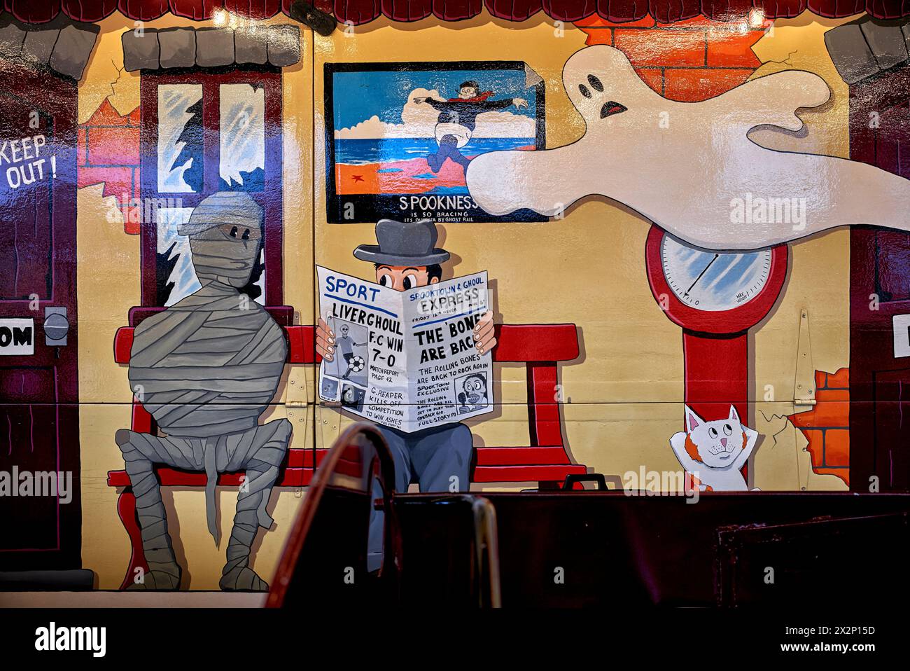 Ghost Train Art im Black Country Museum Dudley England, UK, lustige Kunst, gruselige Kunst Stockfoto