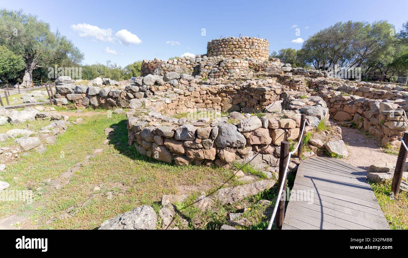 Archäologische Stätte von Nuraghe La Prisgiona - arzachena - Nord Sardinien Stockfoto