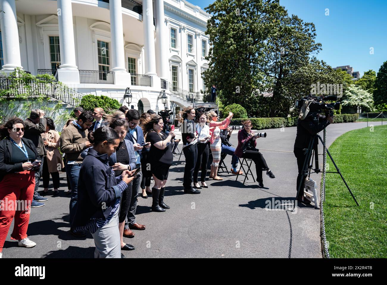 Am 22. April verlässt Washington DC-Präsident Joe Biden die Weißen, um nach Tampa, Florida, zu reisen Stockfoto