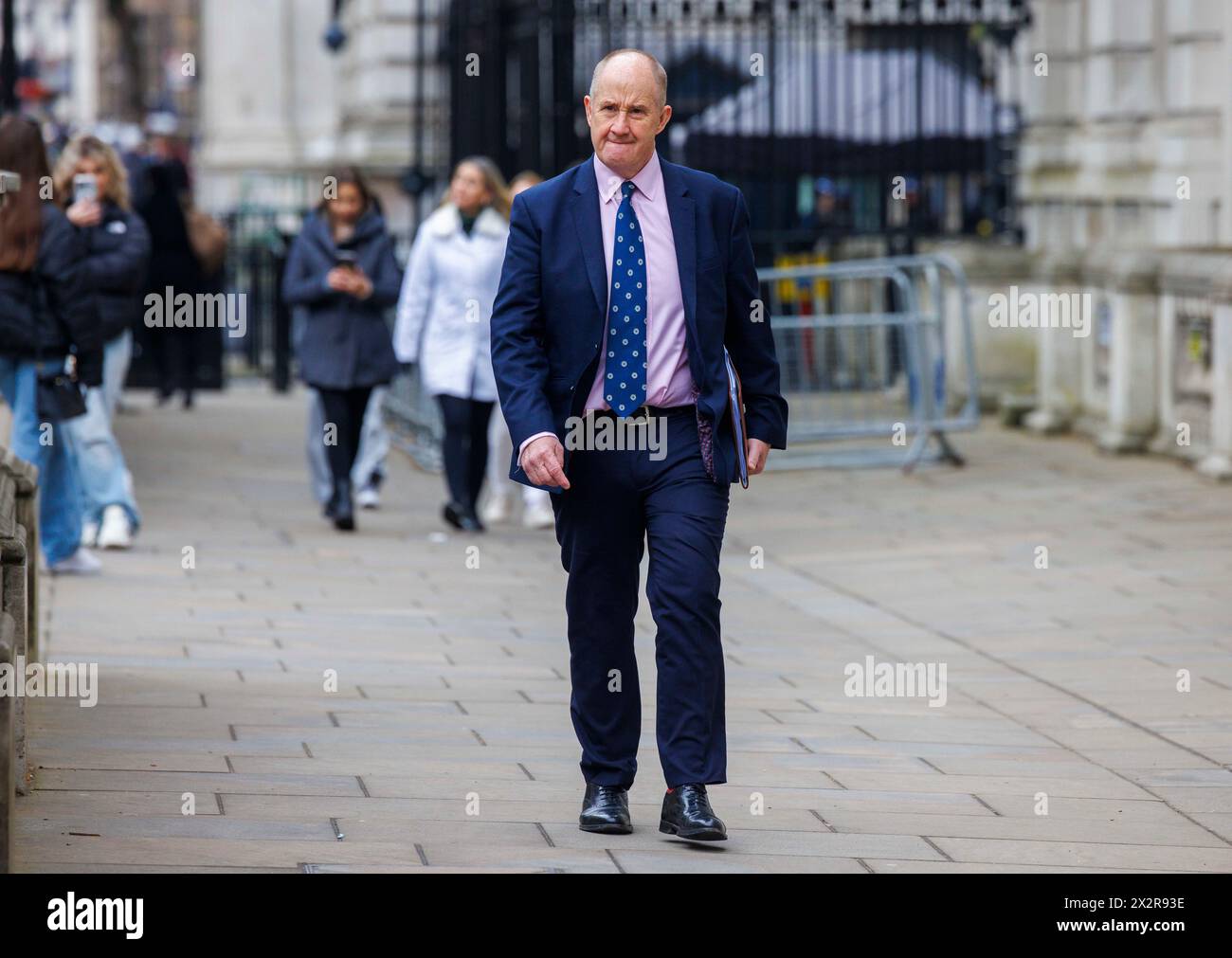 London, Großbritannien. April 2024. Kevin Hollinrake, Staatsminister im Ministerium für Wirtschaft und Handel, ott und About in London. Er ist Postminister und hat sich mit der fehlerhaften Horizon Software Credit: Mark Thomas/Alamy Live News beschäftigt Stockfoto