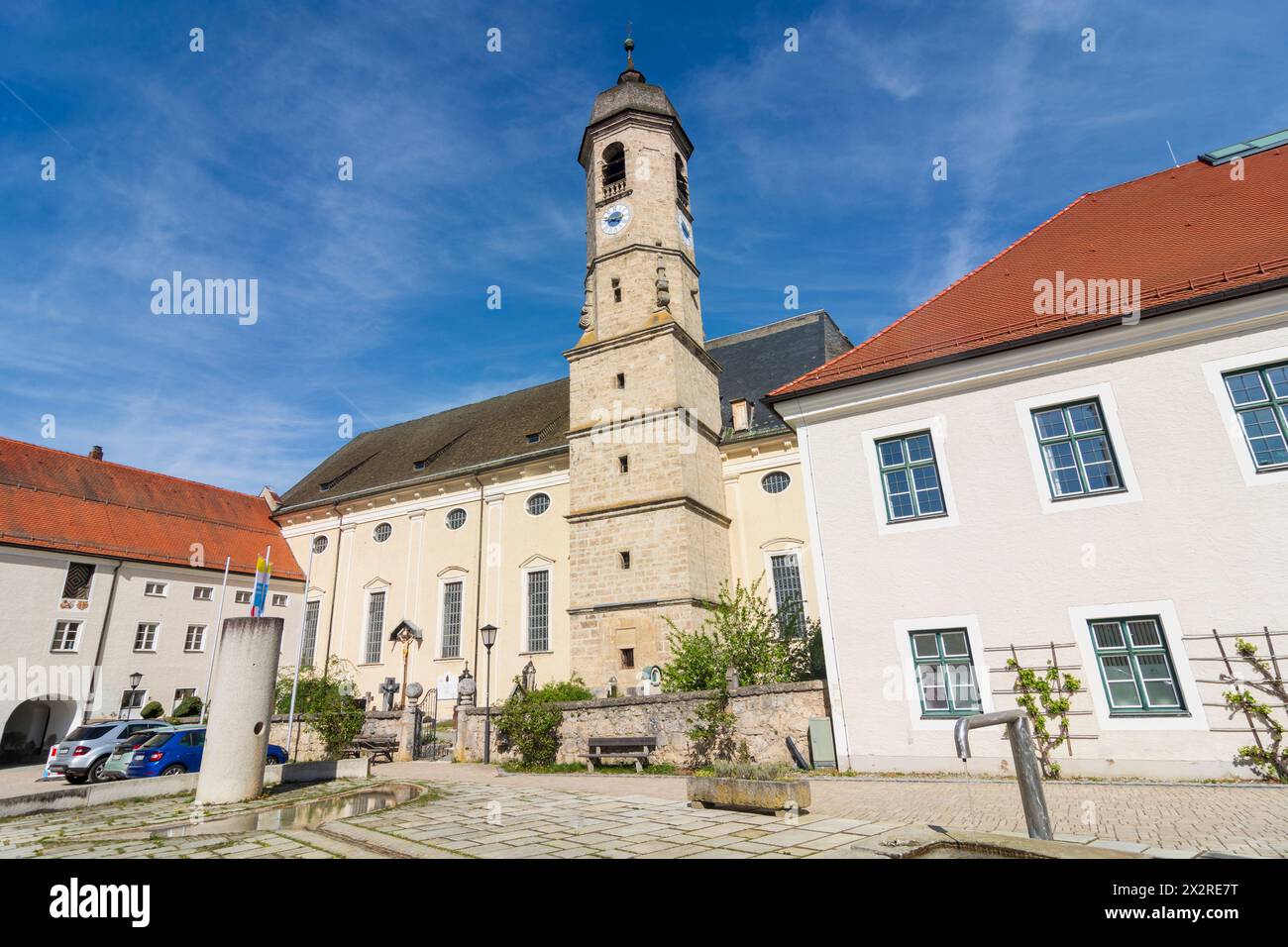 Weyarn: Kloster Weyarn, Kirche Peter und Paul in Oberbayern, Tegernsee Schliersee, Oberbayern, Bayern, Bayern, Deutschland Stockfoto