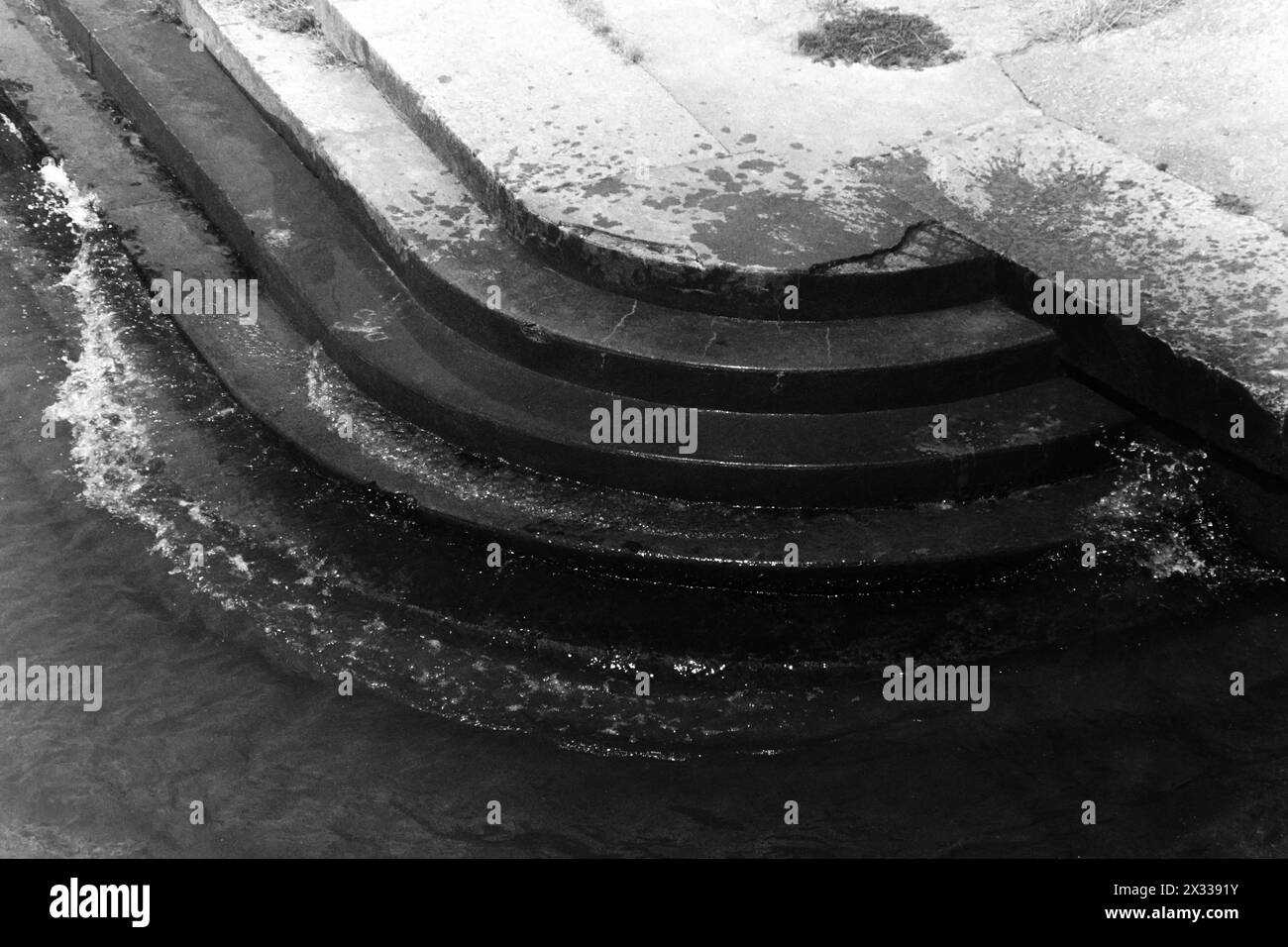 Landung entlang des Flusses Saone, Lyon, Frankreich, Archive 80er Jahre Stockfoto