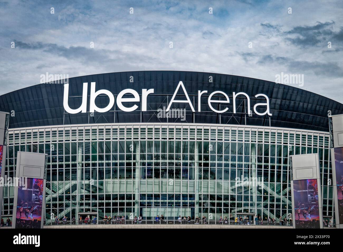 Uber Arena, bis 2015 O2 World Berlin, bis März 2024 Mercedes-Benz-Arena, Mehrzweckhalle, Sportveranstaltungen, Konzerte, Events, Umbennung zur Uber-AR Stockfoto
