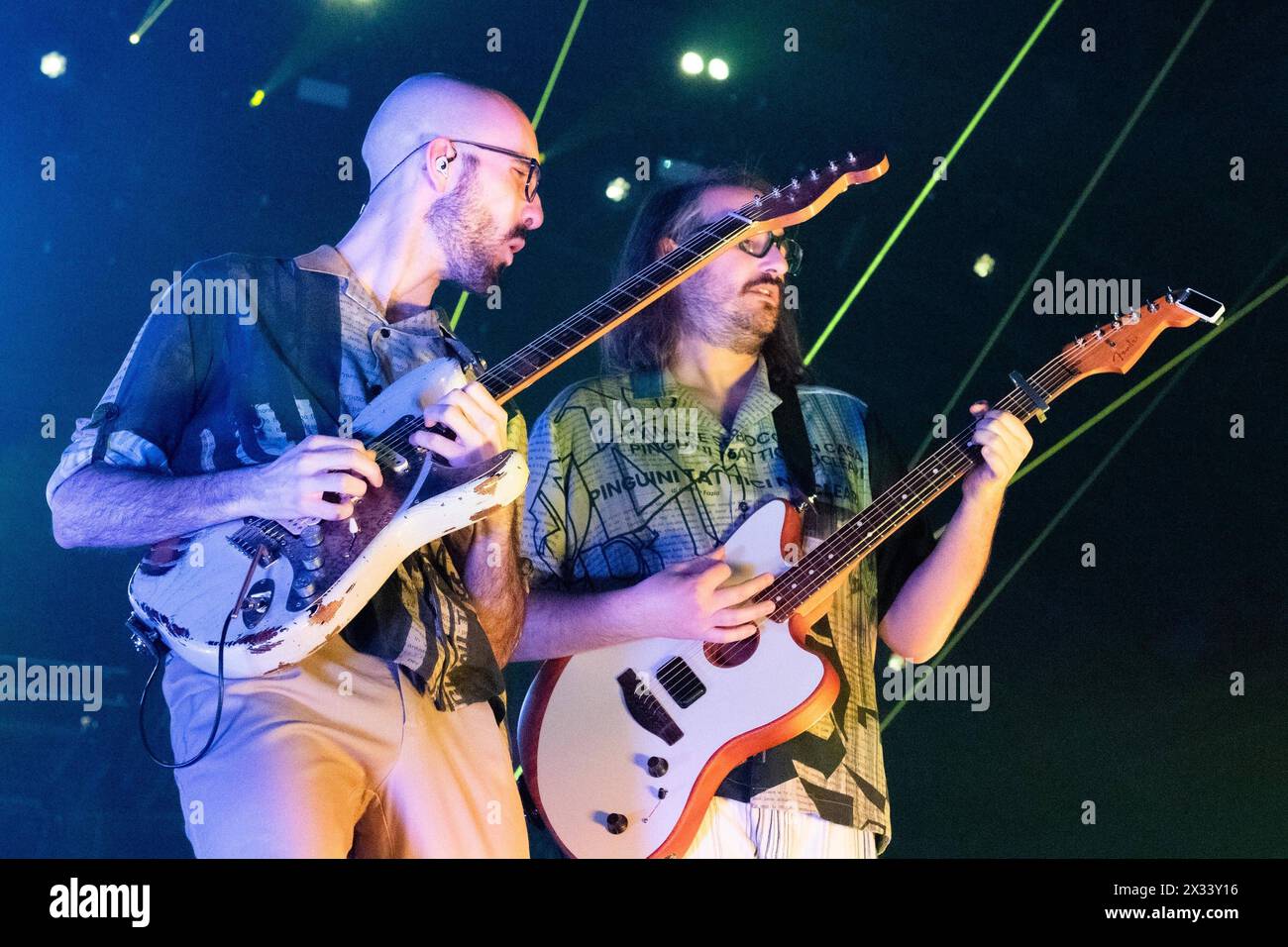 Musikkonzert - Pinguini Tattici Nucleari Lorenzo Pasini, Nicola Buttafuoco Pinguini Tattici Nucleari Pesaro Vitrifrigo Arena Italien Copyright: XEmmanuelexOlivi/TSCKx/xLiveMediax LPM 1327206 Stockfoto