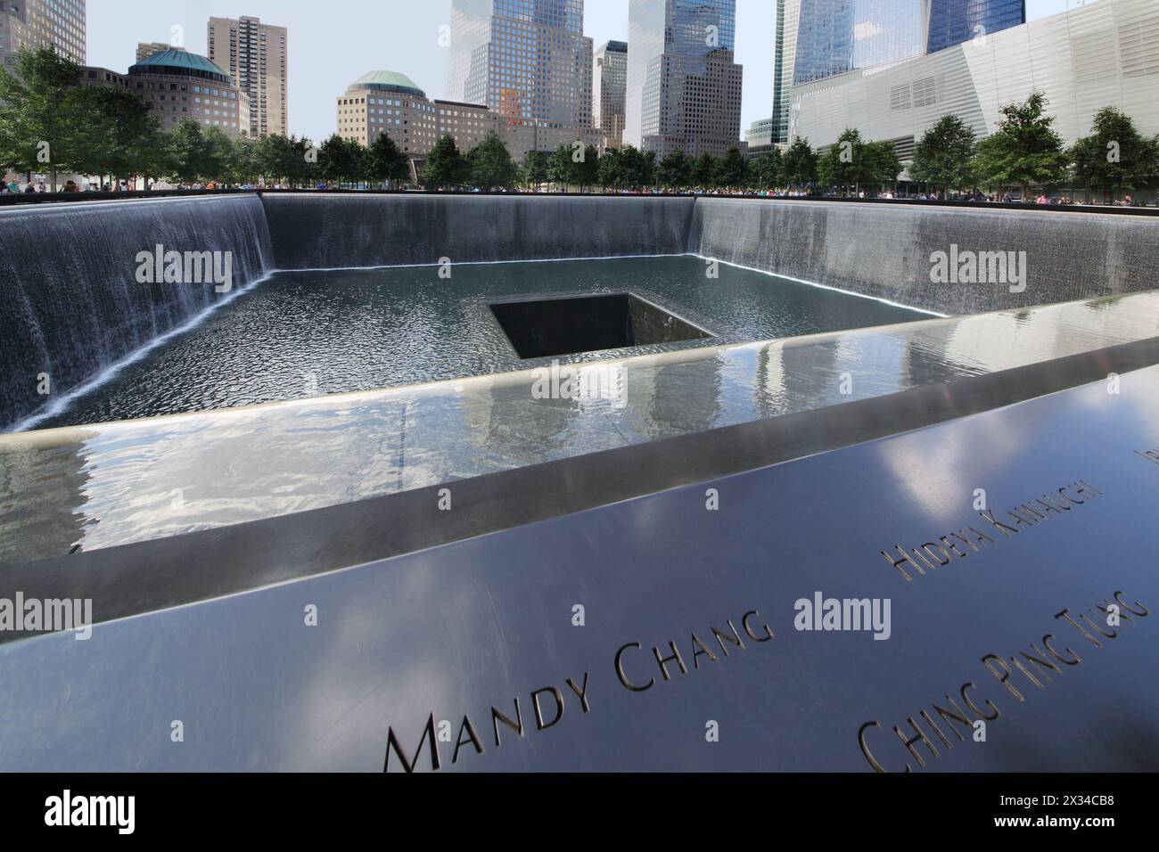 NEW YORK, USA - 7. September 2014: National September 11 Memorial and Museum Stockfoto