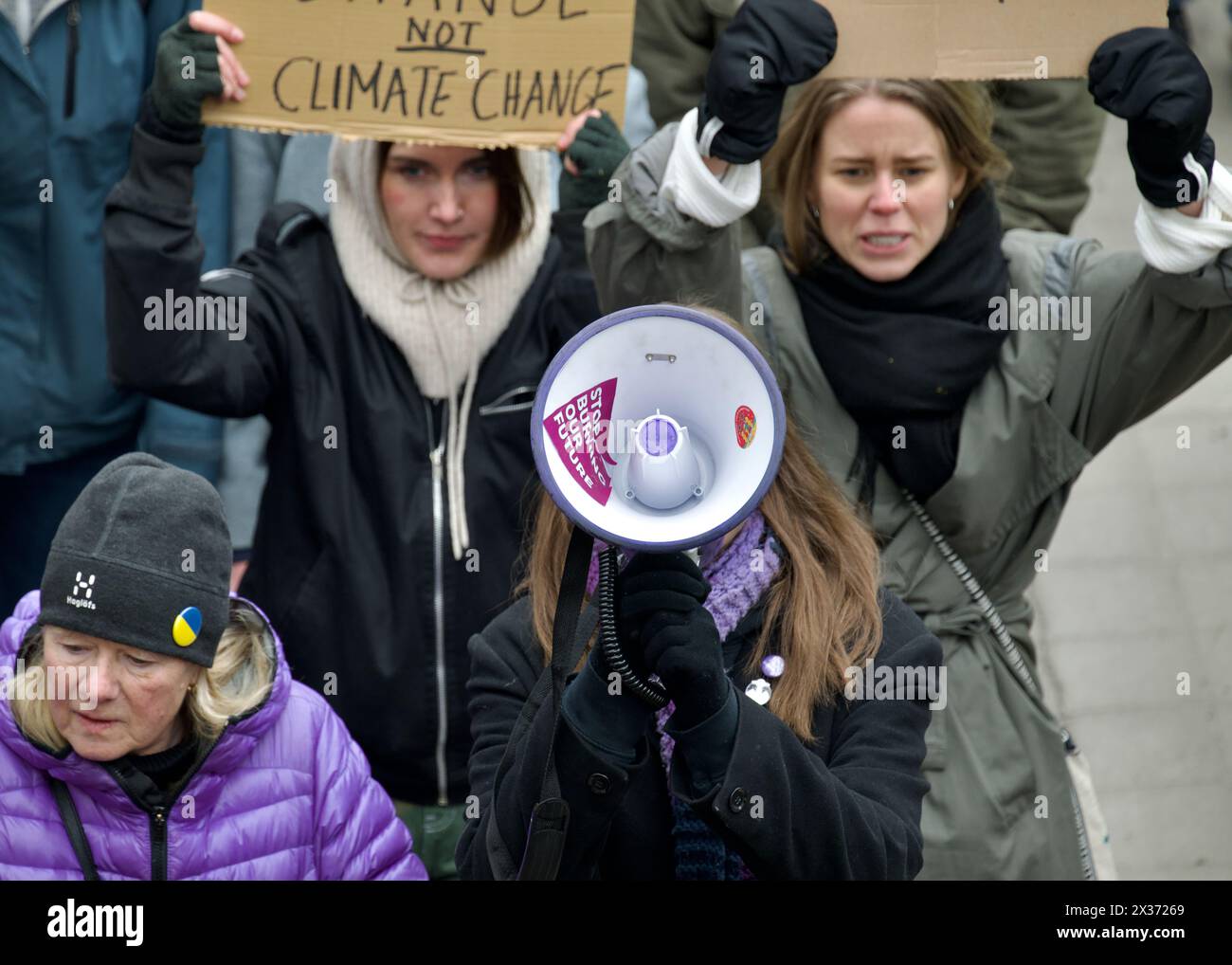 STOCKHOLM, SCHWEDEN - 19. APRIL 2024: Greta Thunberg und Fridays for Future Demonstration in Stockholm. Stockfoto