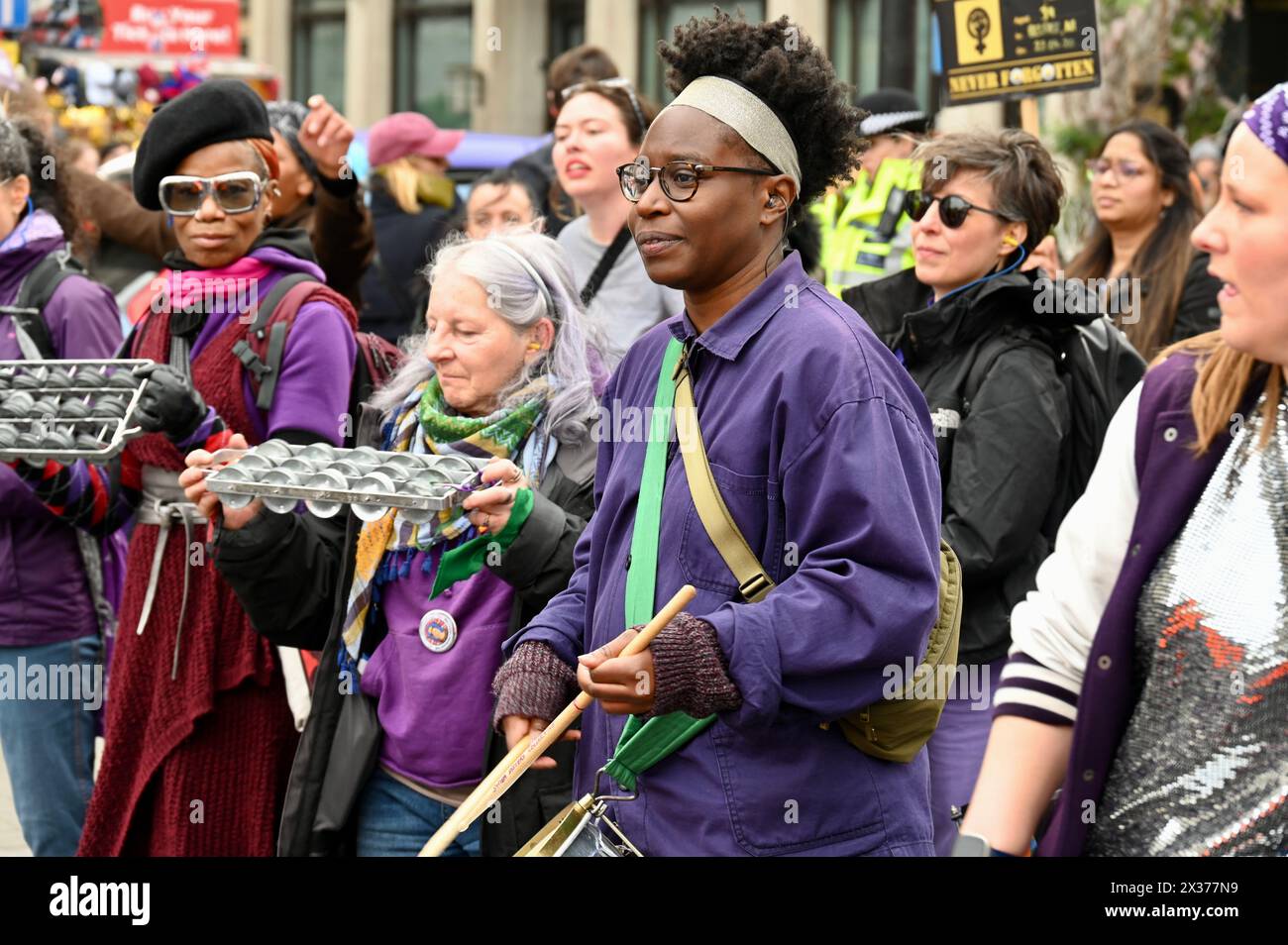 Protest für Frauenrechte, Trafalgar Square, London, Großbritannien Stockfoto