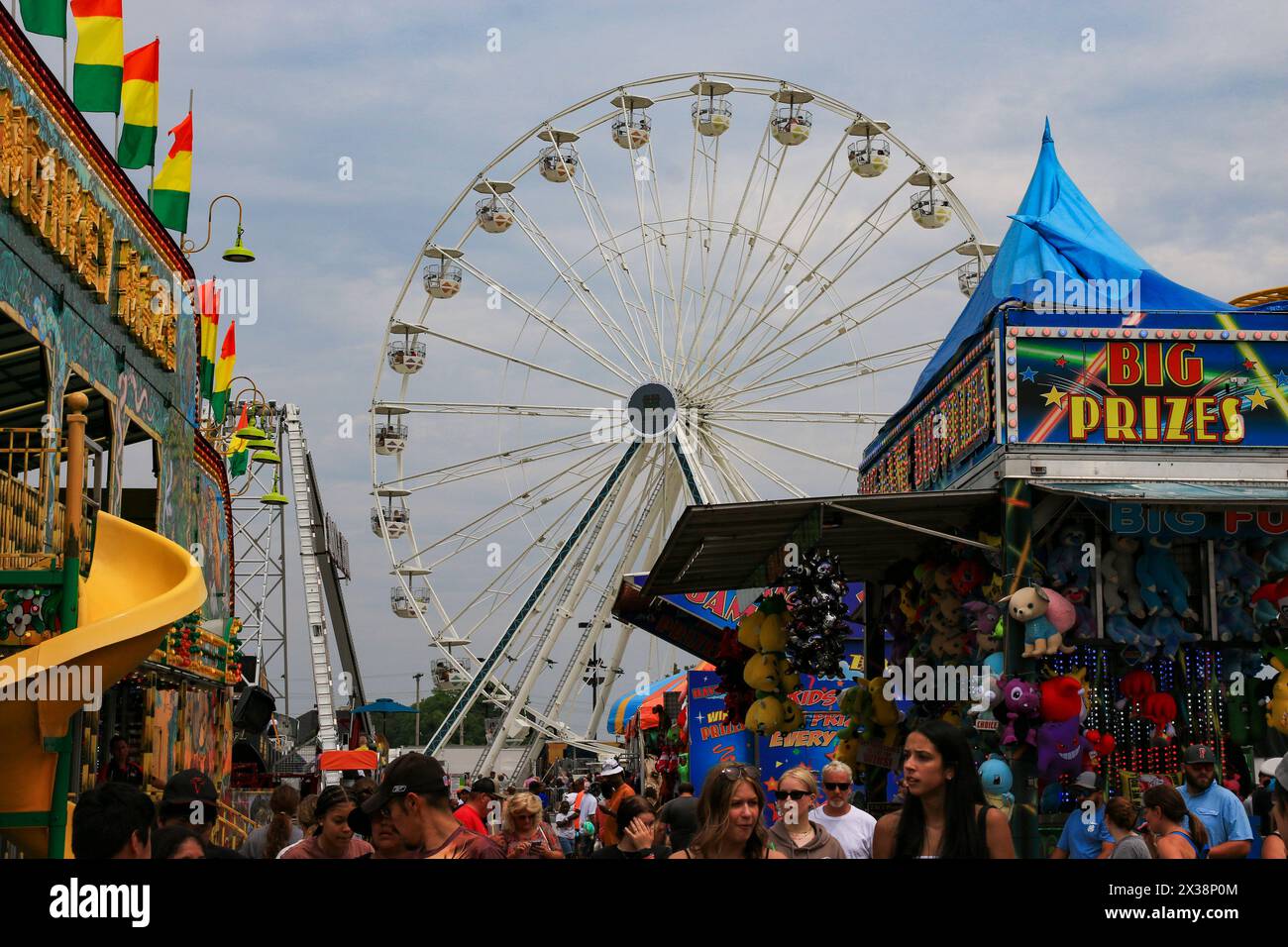 Columbus, Ohio, USA - 5. August 2023: Die Menschen genießen den Tag auf der Ohio State Fair im Jahr 2023. Stockfoto