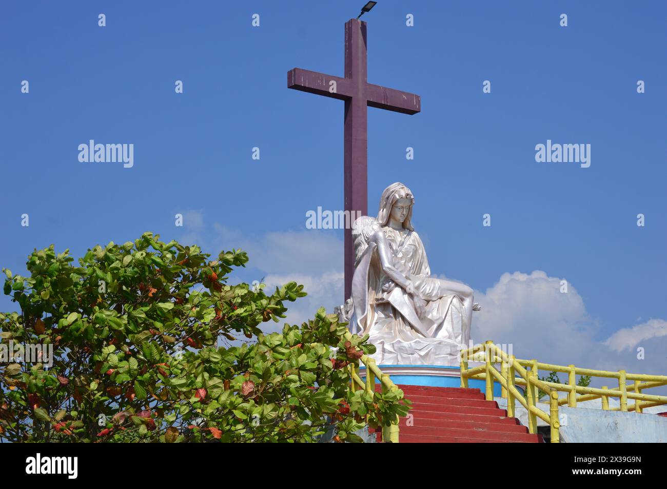Statue von Maria und Jesus Christus auf der Insel Poovar Thiruvanthapuram Indien. Stockfoto