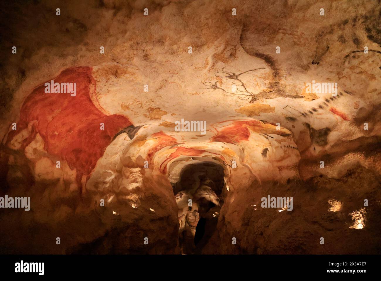 Lascaux IV, International Center for Cave Art (Centre international de l'Art pariétal), präsentiert unter anderem ein vollständiges Faksimile aller d Stockfoto