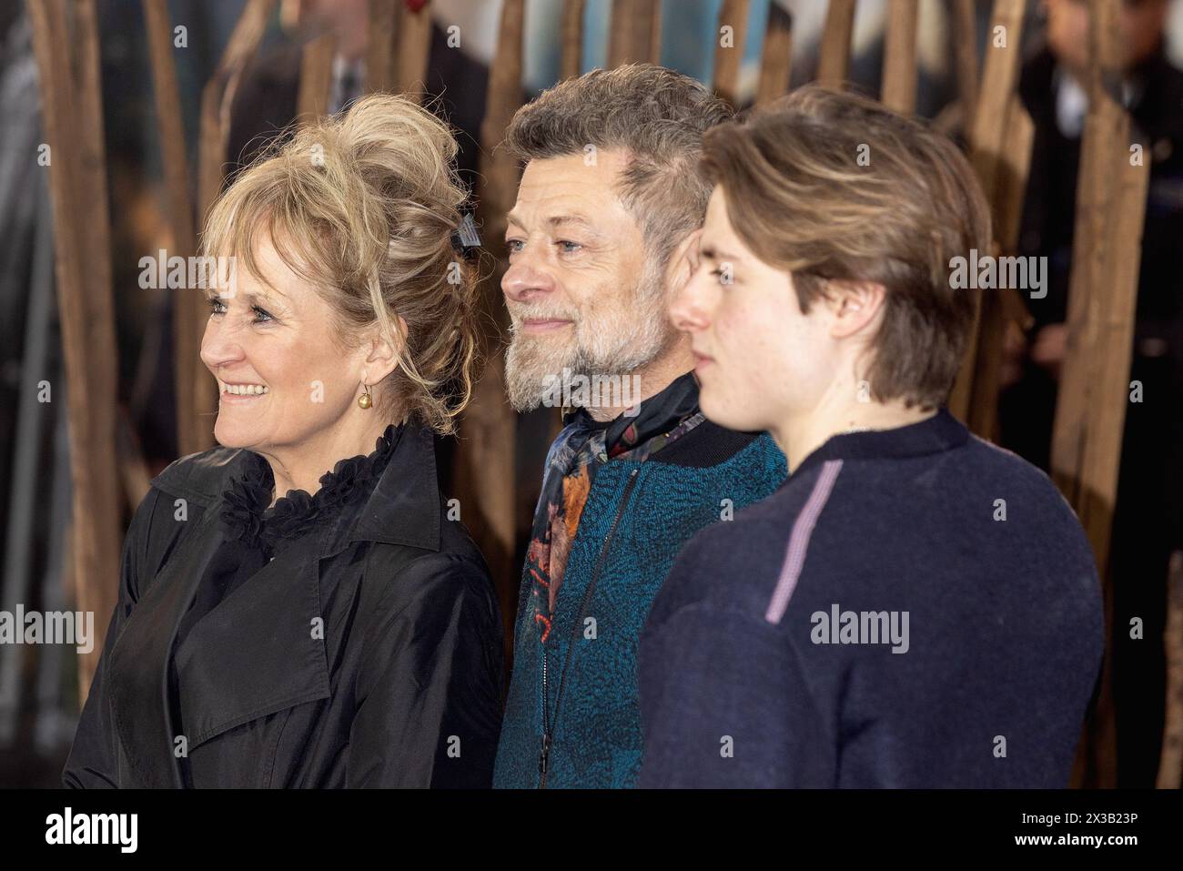 London, Großbritannien. April 2024. (L bis R) Lorraine Ashbourne, Andy Serkis und Louis Serkis-Ashbourne nehmen am 25. April 2024 am BFI IMAX in London Teil. Quelle: S.A.M./Alamy Live News Stockfoto