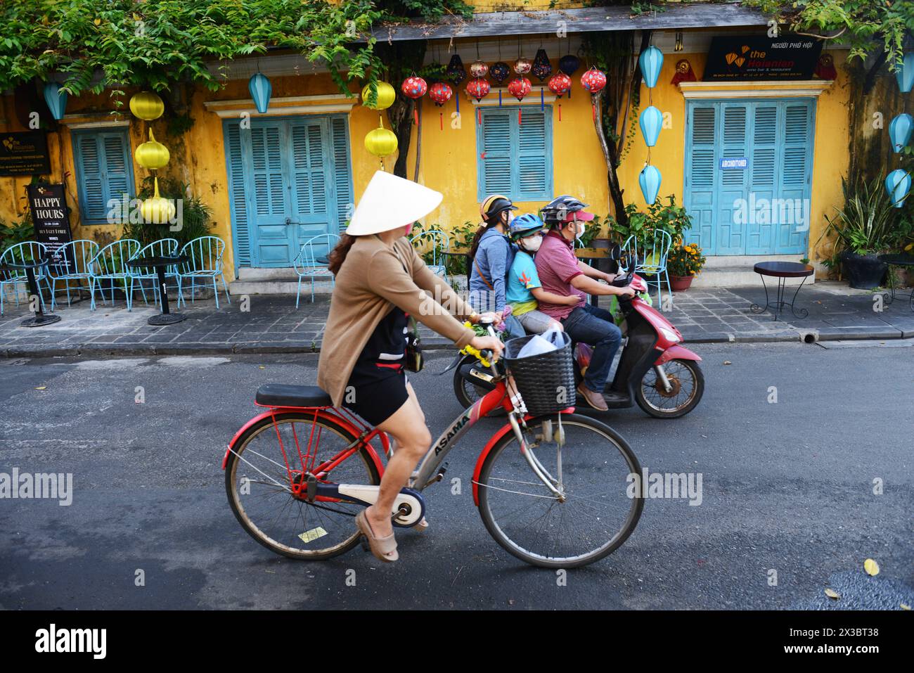 Wunderschöne alte Gebäude in der Altstadt von Hoi an, Vietnam. Stockfoto