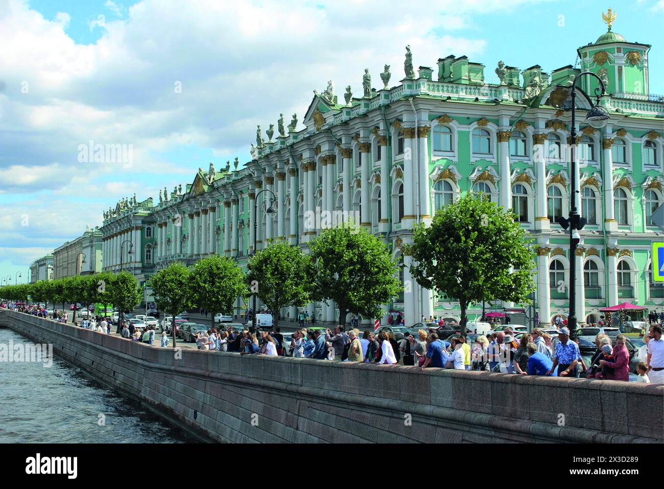 Russland, Sankt Petersburg, Winterpalast an der Newa Stockfoto