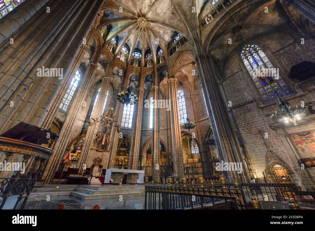 Hauptchor, Hauptschiff, Kathedrale, Catedral de la Santa Creu i Santa Eulalia, Barcelona, Katalonien, Spanien Stockfoto