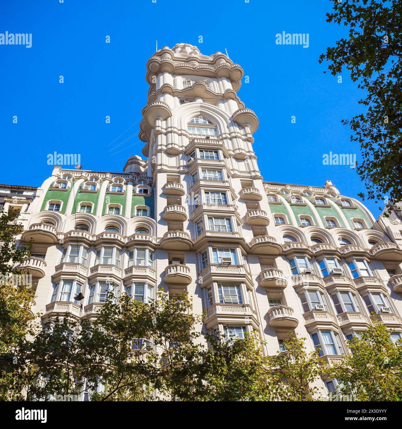 Palacio Barolo ist ein Wahrzeichen Gebäude, die sich in der Avenida de Mayo in den Monserrat Stadtteil von Buenos Aires, Argentinien Stockfoto