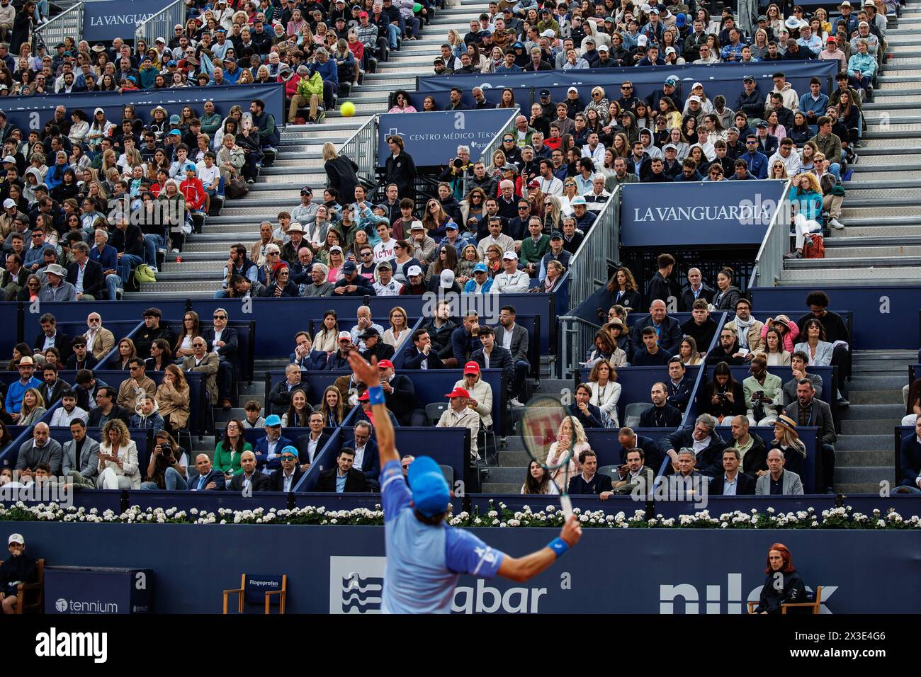 Barcelona, Spanien. April 2024. Blick auf die Fans während des Barcelona Open Banc de Sabadell Tennis Turniers im Reial Club de Tennis Barcelona. Stockfoto