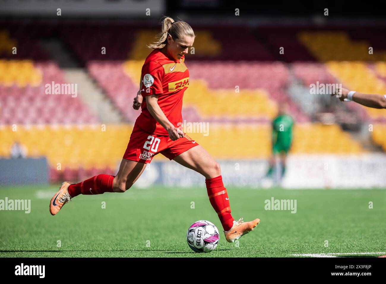 Farum, Dänemark. April 2024. Anna Walter (20) vom FC Nordsjaelland im Spiel Gjensidige Kvindeliga zwischen dem FC Nordsjaelland und Aarhus GF rechts zum Dream Park in Farum zu sehen. (Foto: Gonzales Photo - Dejan Obretkovic). Stockfoto