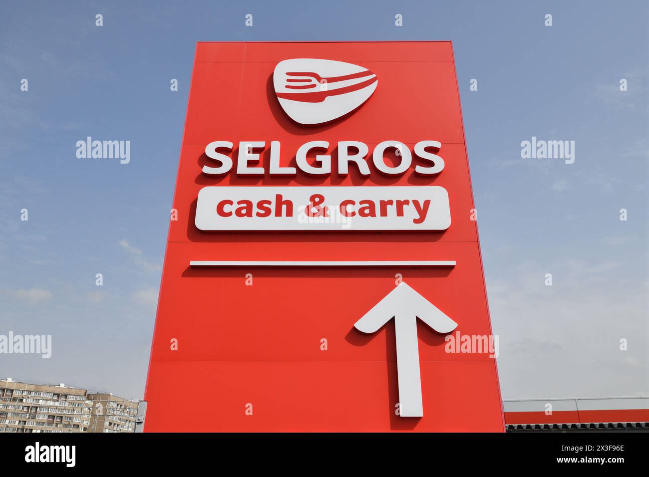 Moskau, Russland - 26. April. 2024. Selgros Cash and Carry-Netzwerk deutscher Einkaufszentren. Zelenograd Stockfoto